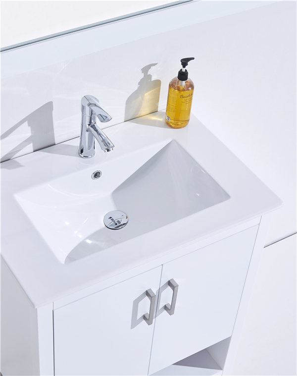 WC odkladacia skrinka GGP26