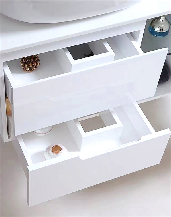 moderné kúpeľňové WC GGP52