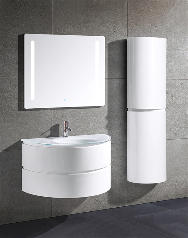 skrinková stena GGP78