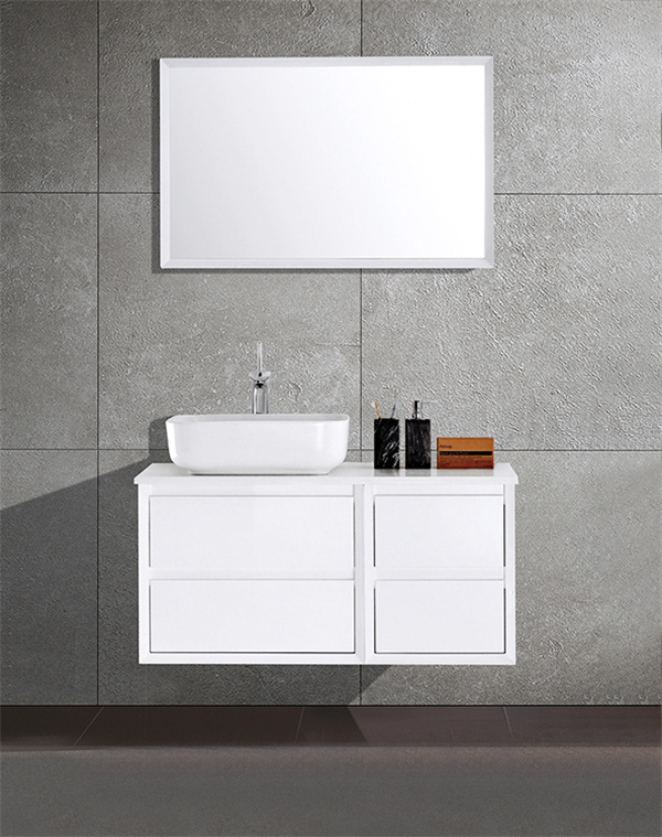 drezová skrinka GGP88